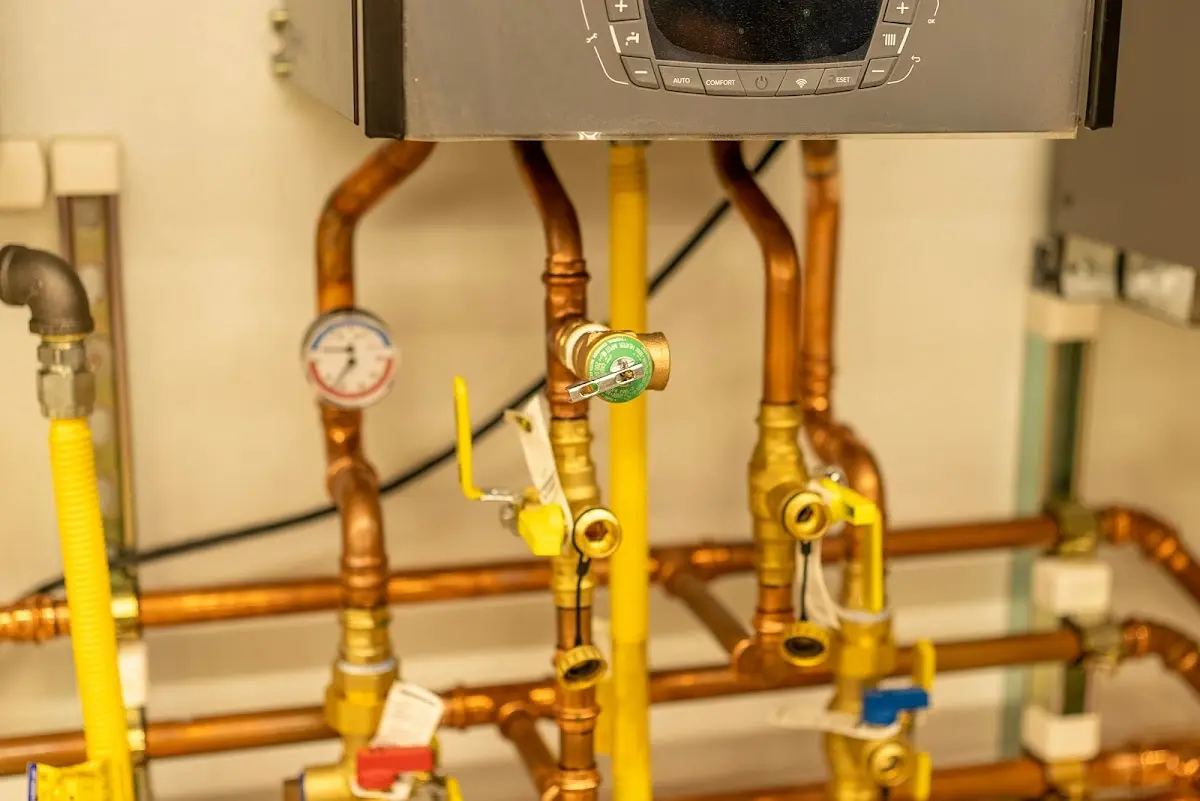 Licensed technician providing Slab Leak Repair for a homeowner in Marion